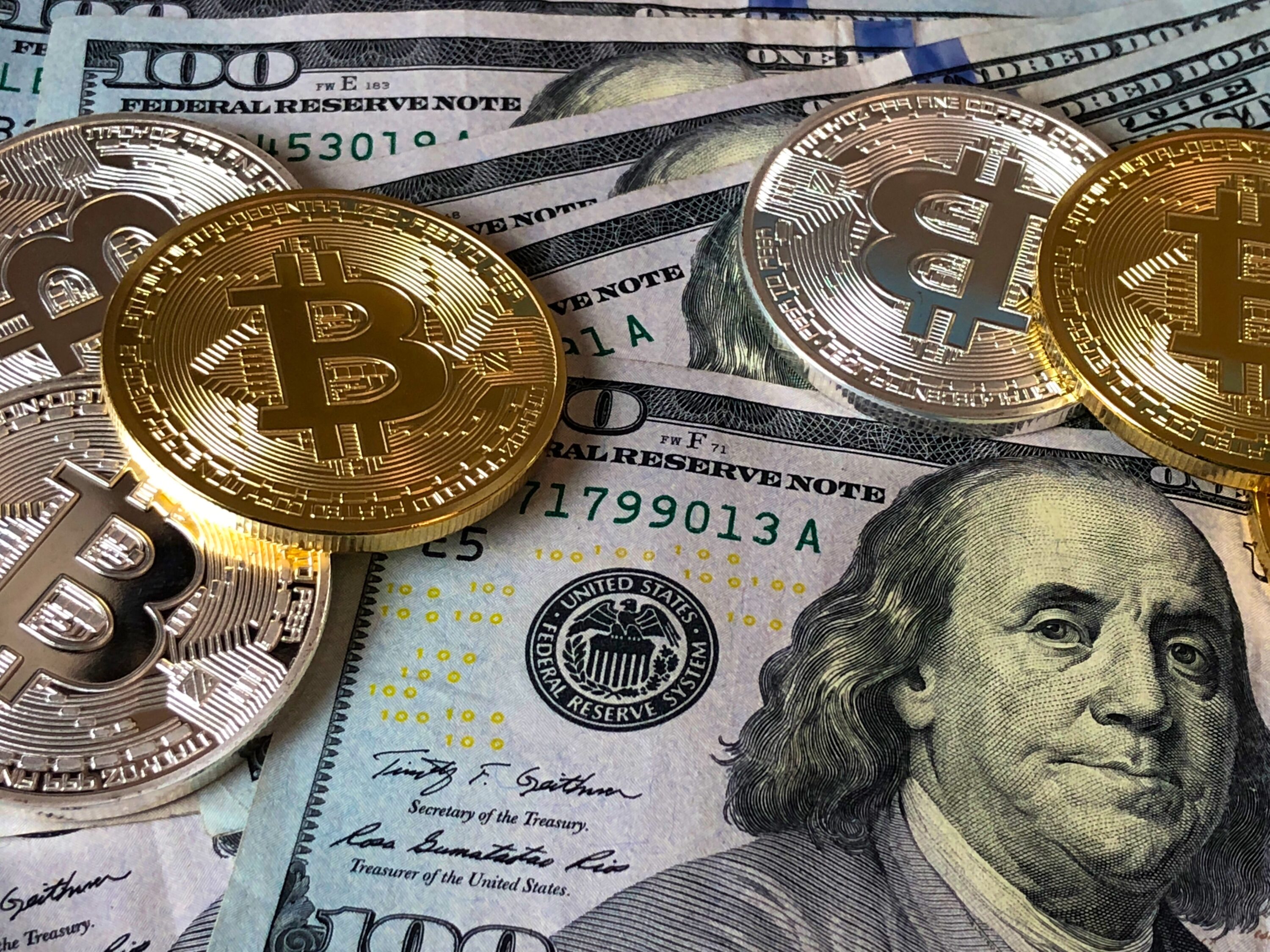 Emprender un servicio de asesoría financiera