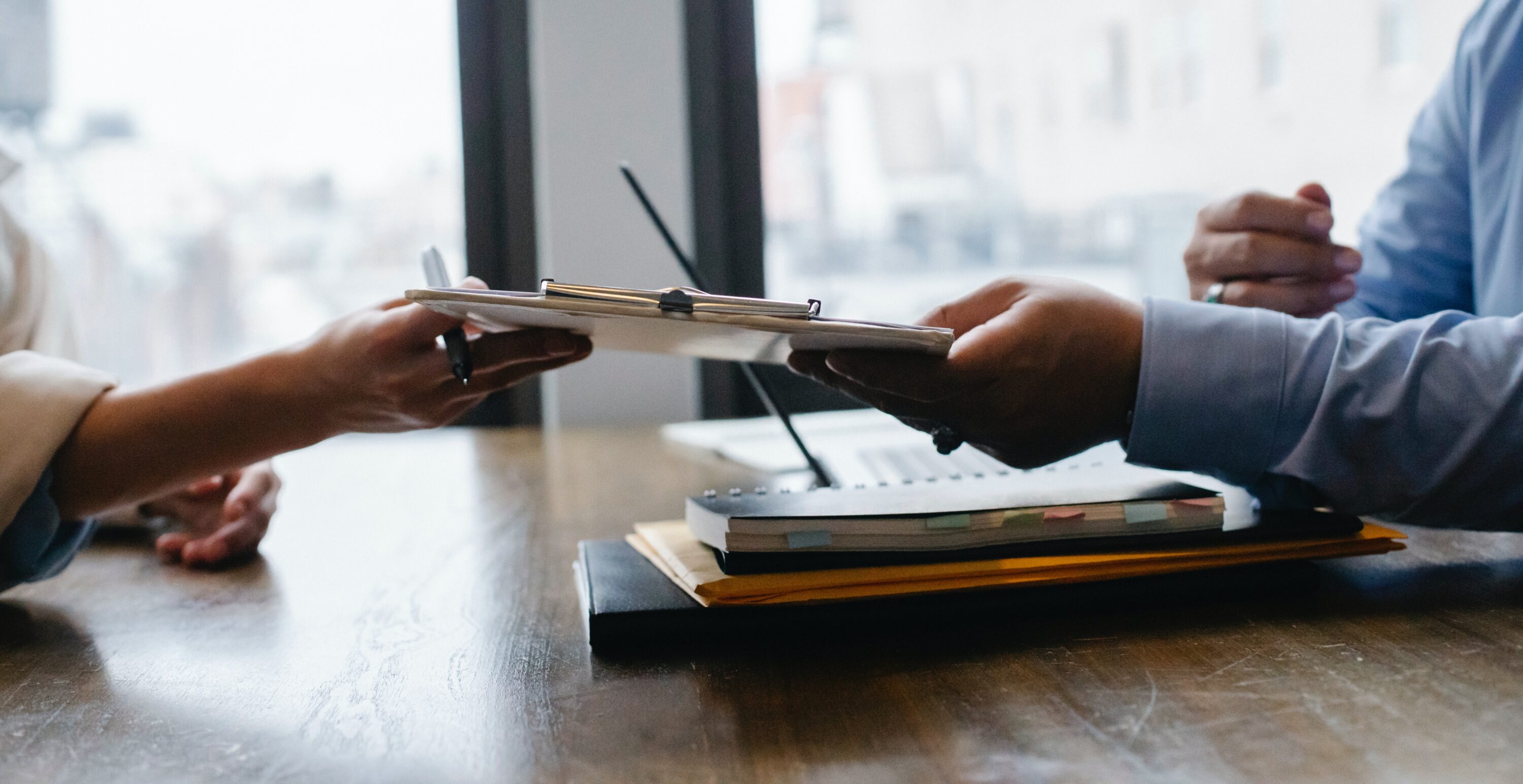Emprender un servicio de consultoría en recursos humanos